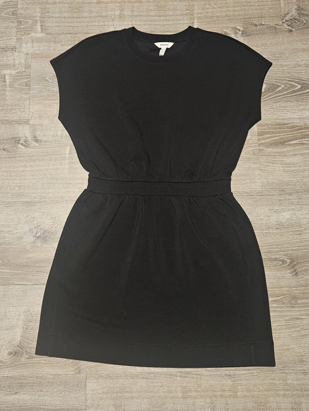 Spanx AirEssentials Cinched Mini Dress Pockets Soft Quiet Luxury Black LBD Sz L